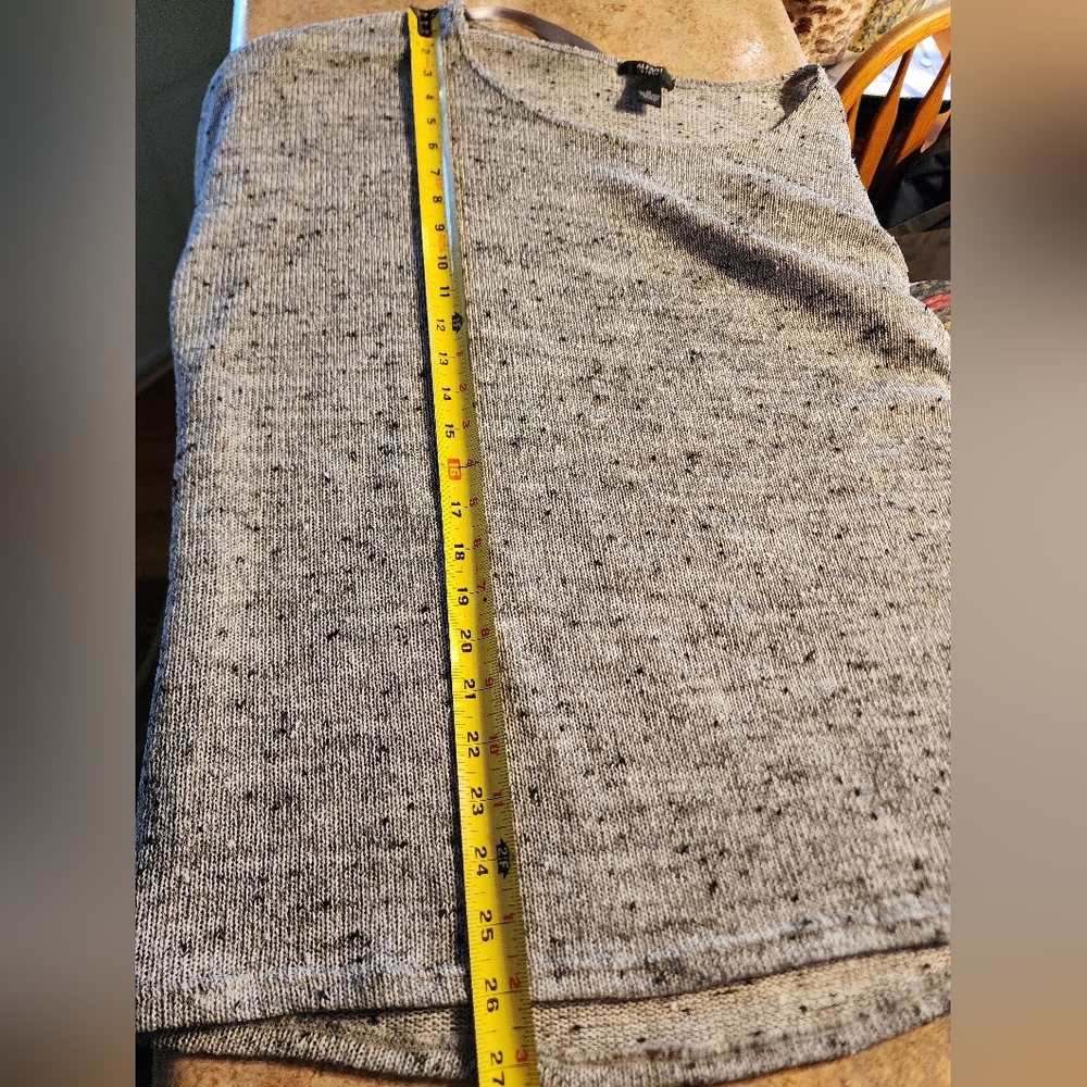 Alfani Woman Grey and White Sweater Size 1X - Picture 8 of 8